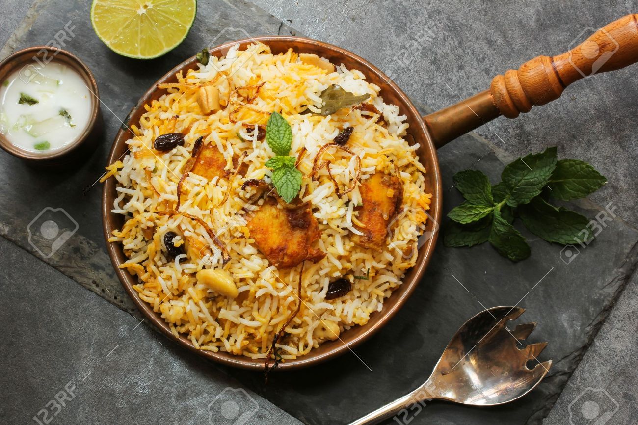 バスマティ米有名なインドと中近東の料理魚チャーハン の写真素材 画像素材 Image