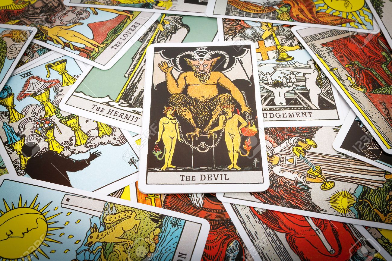 Tarot cards Tarot, the devil card in the foreground. - 44094185 Tarot cards Tarot, the devil card in the foreground. - 44094185