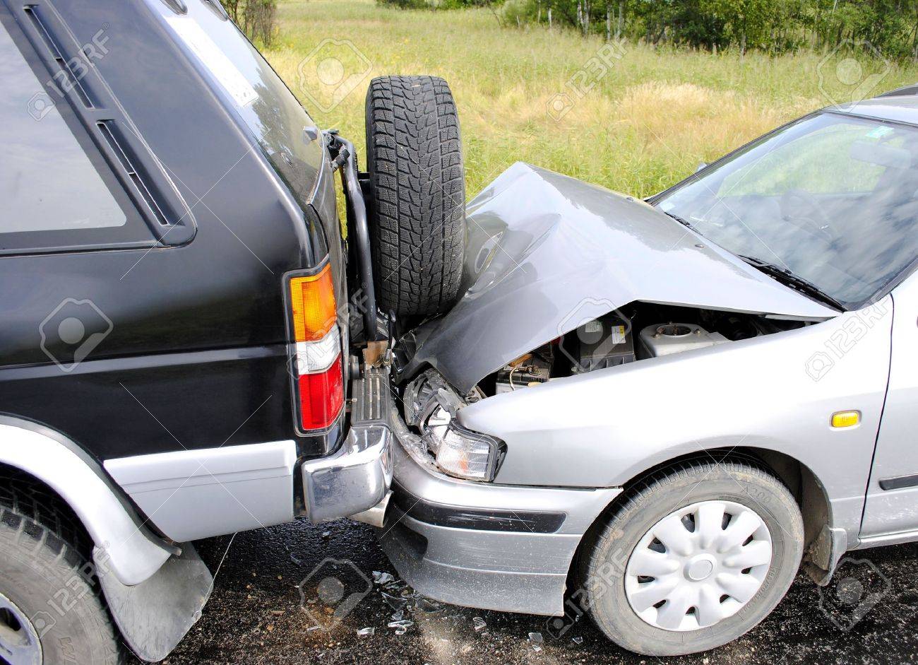 高速道路で交通事故 の写真素材 画像素材 Image