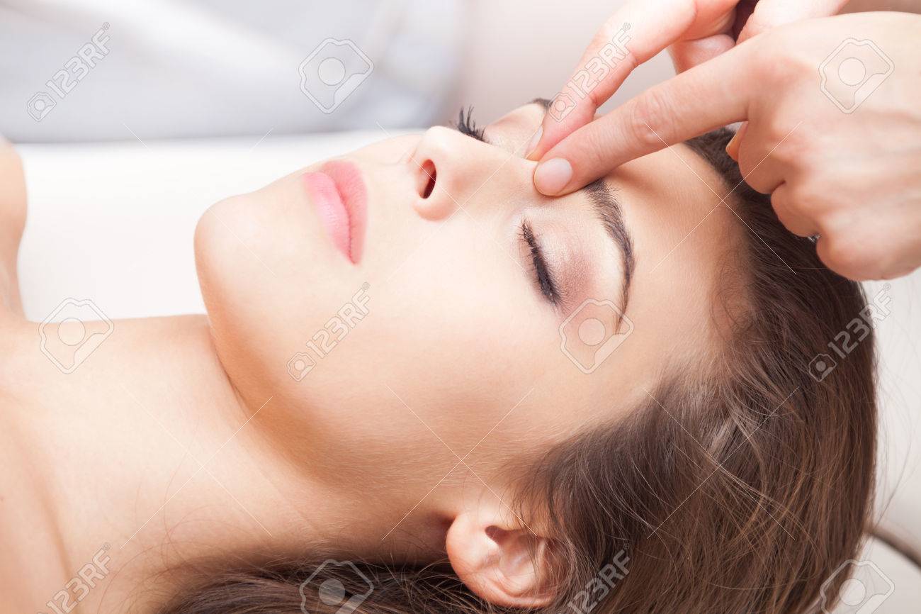 Acupressue facial massage galleries 738