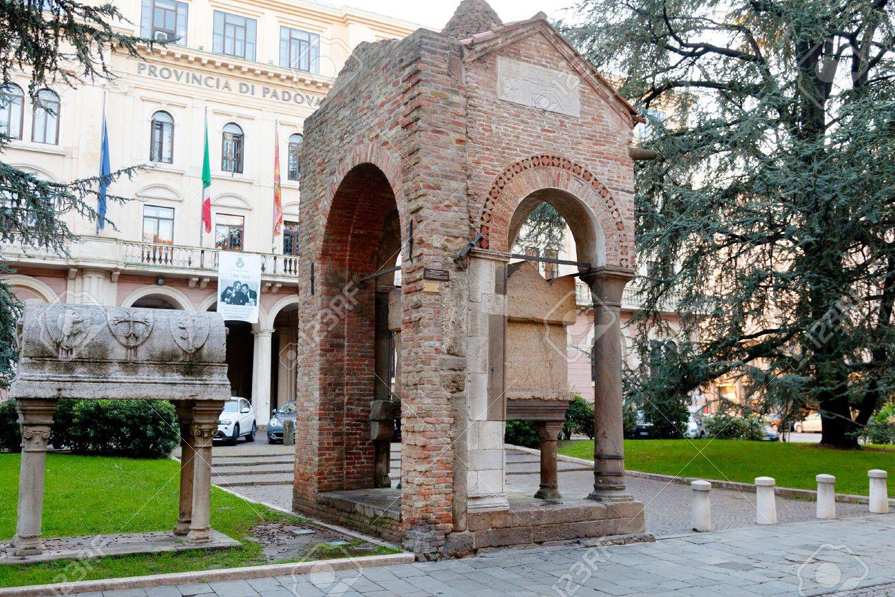 medieval Lovato Lovati and trojan prince Antenore tombs in front of the building of the Prefecture , Padova, Italy - 16863326 medieval Lovato Lovati and trojan prince Antenore tombs in front of the building of the Prefecture , Padova, Italy - 16863326