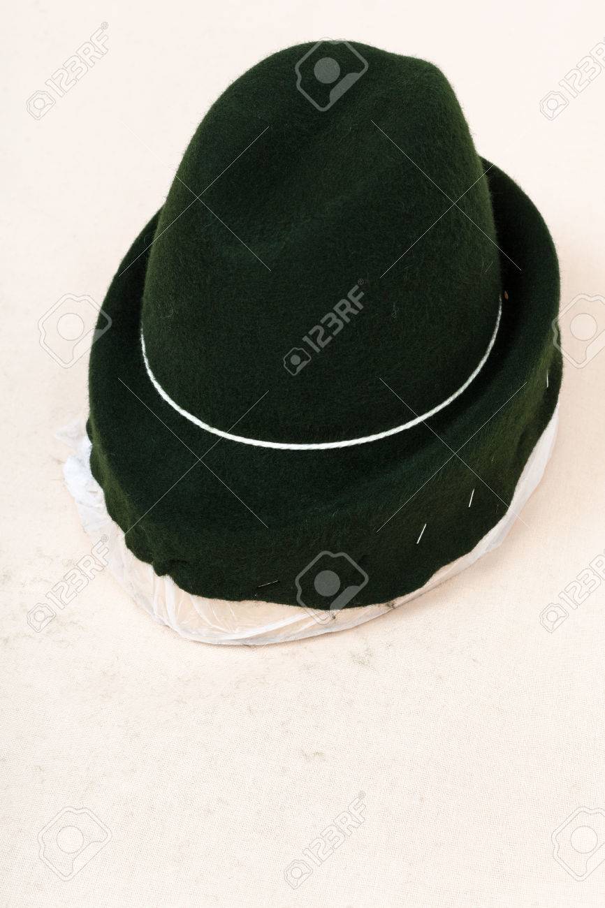 felt hat template