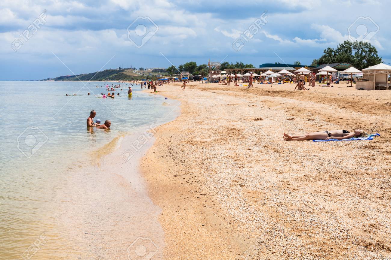 Who is relaxing in Golubitskaya 77 Who is relaxing in Golubitskaya 36