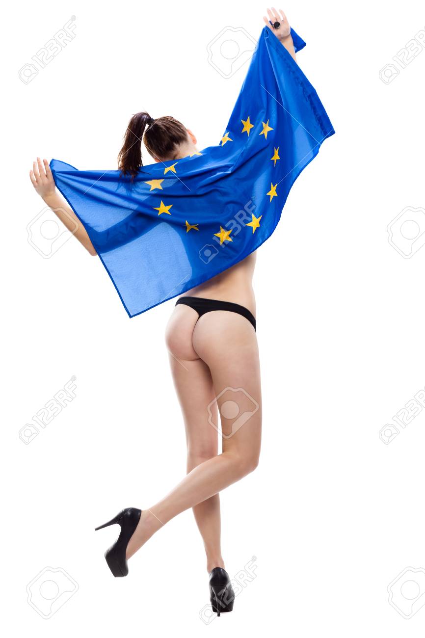 Chica Desnuda Cubierta Con La Bandera De La Unión Europea Fotos, retratos,  imágenes y fotografía de archivo libres de derecho. Image 51087402
