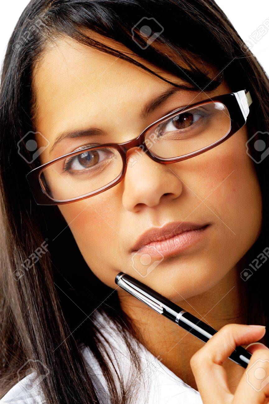 無表情な女の人オタク眼鏡と彼女の顔にペン の写真素材 画像素材 Image