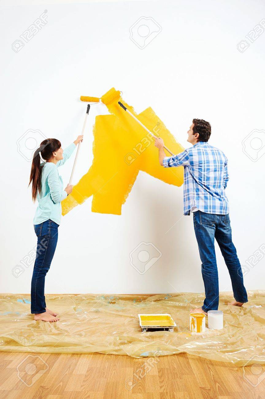 Actualizacion Bricolaje Pareja Pintura En El Nuevo Hogar De La