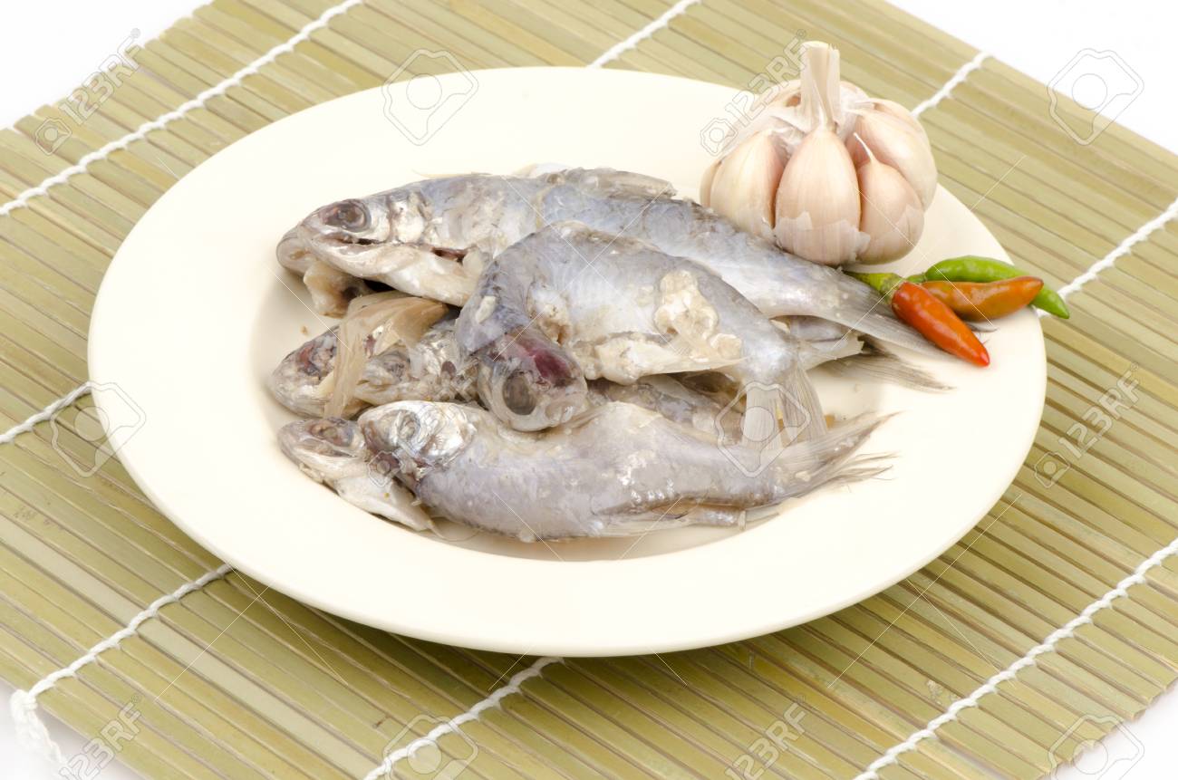 伝統的なタイのスタイル生保存魚 タイ語アクセントは Pla Ra は ハーブを準備します の写真素材 画像素材 Image 伝統的なタイのスタイル生保存魚 タイ語アクセントは Pla Ra は ハーブを準備します の写真素材 画像素材 Image