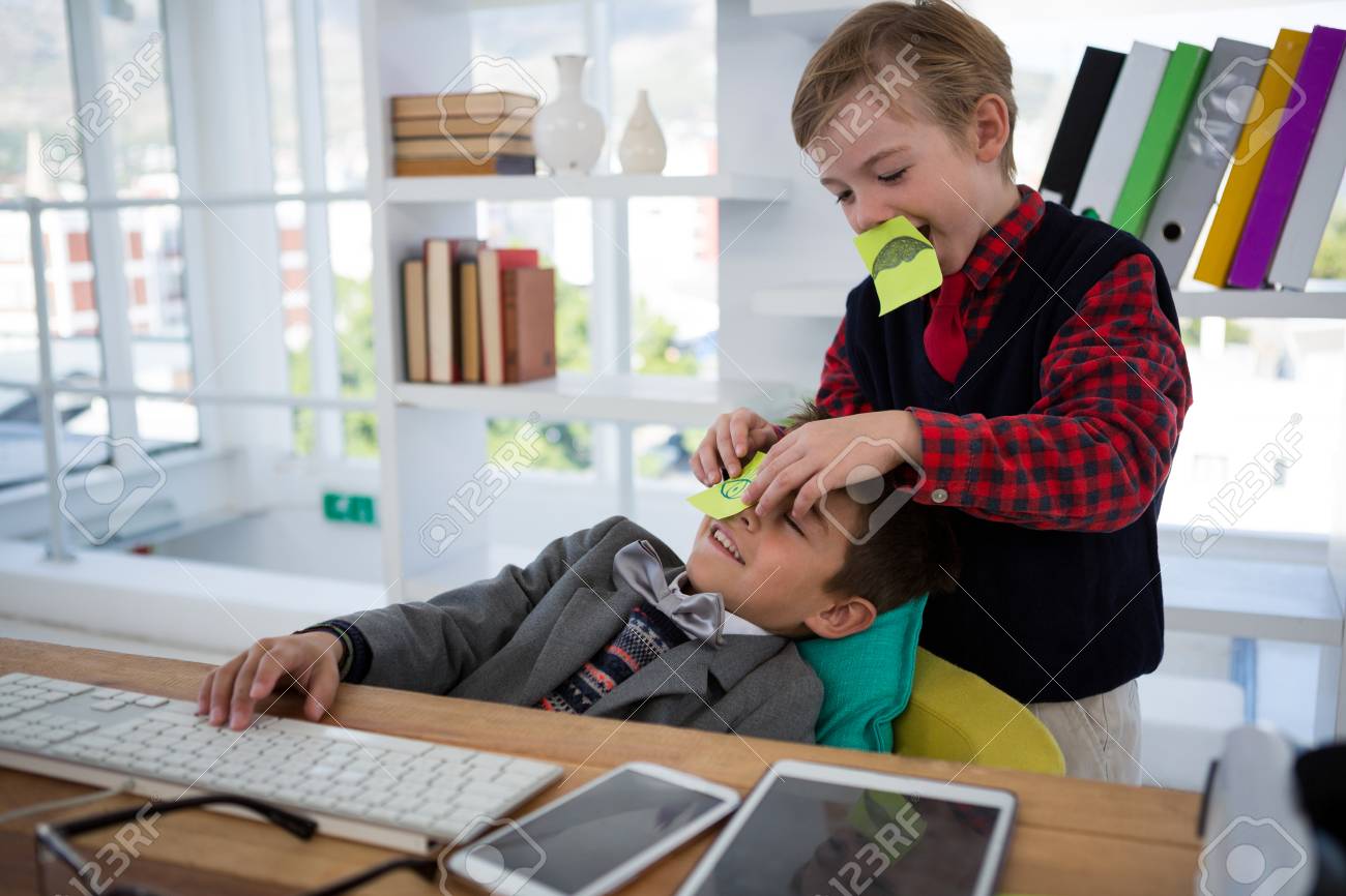 kid office