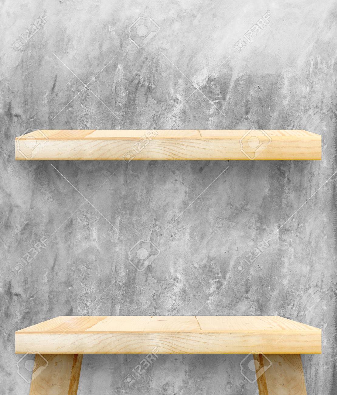 Vacia La Tabla Superior Y Estante En La Pared De Hormigon De