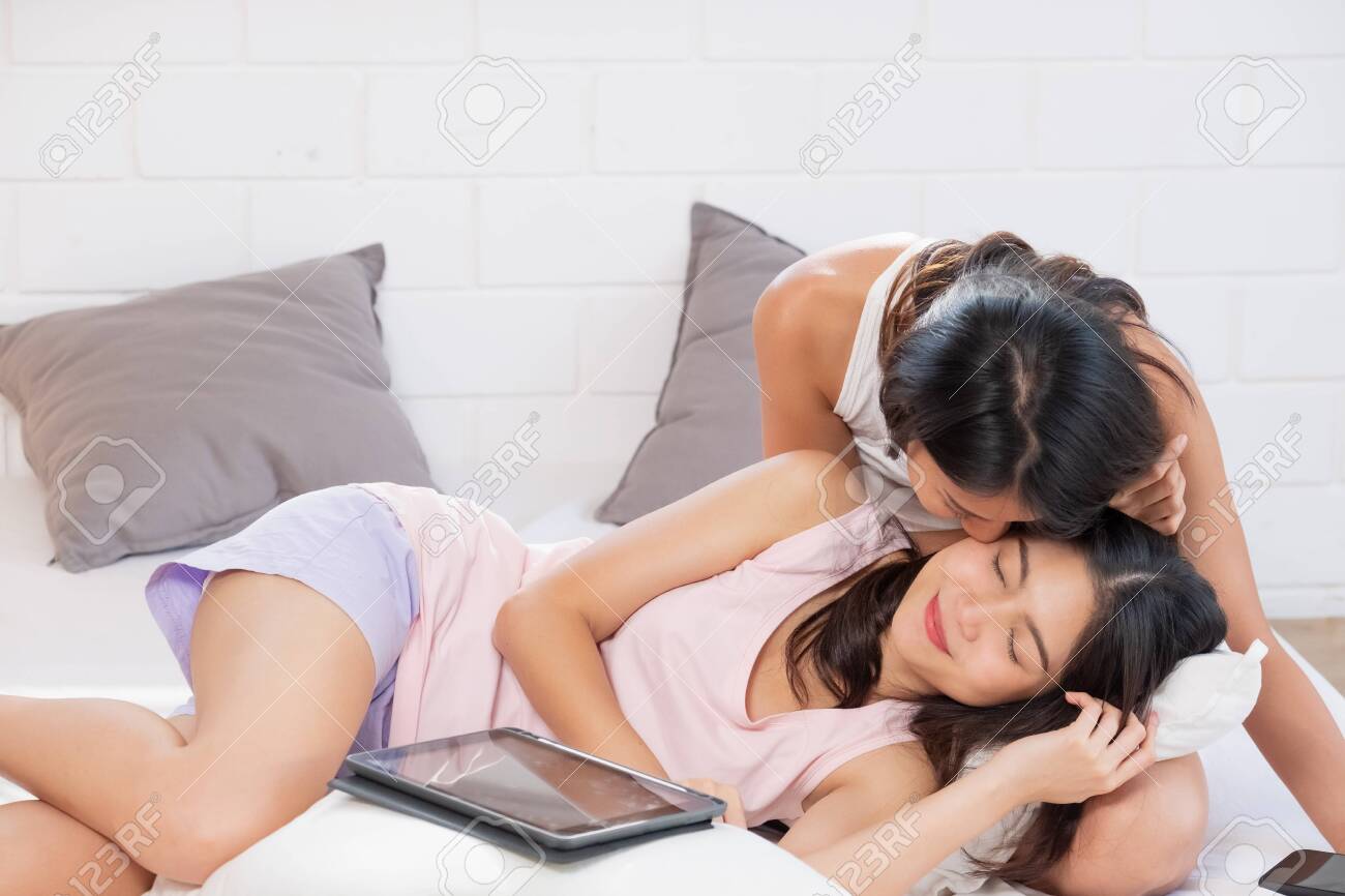 Two Teen Lesbian Kissing Two Teen Lesbian Kissing