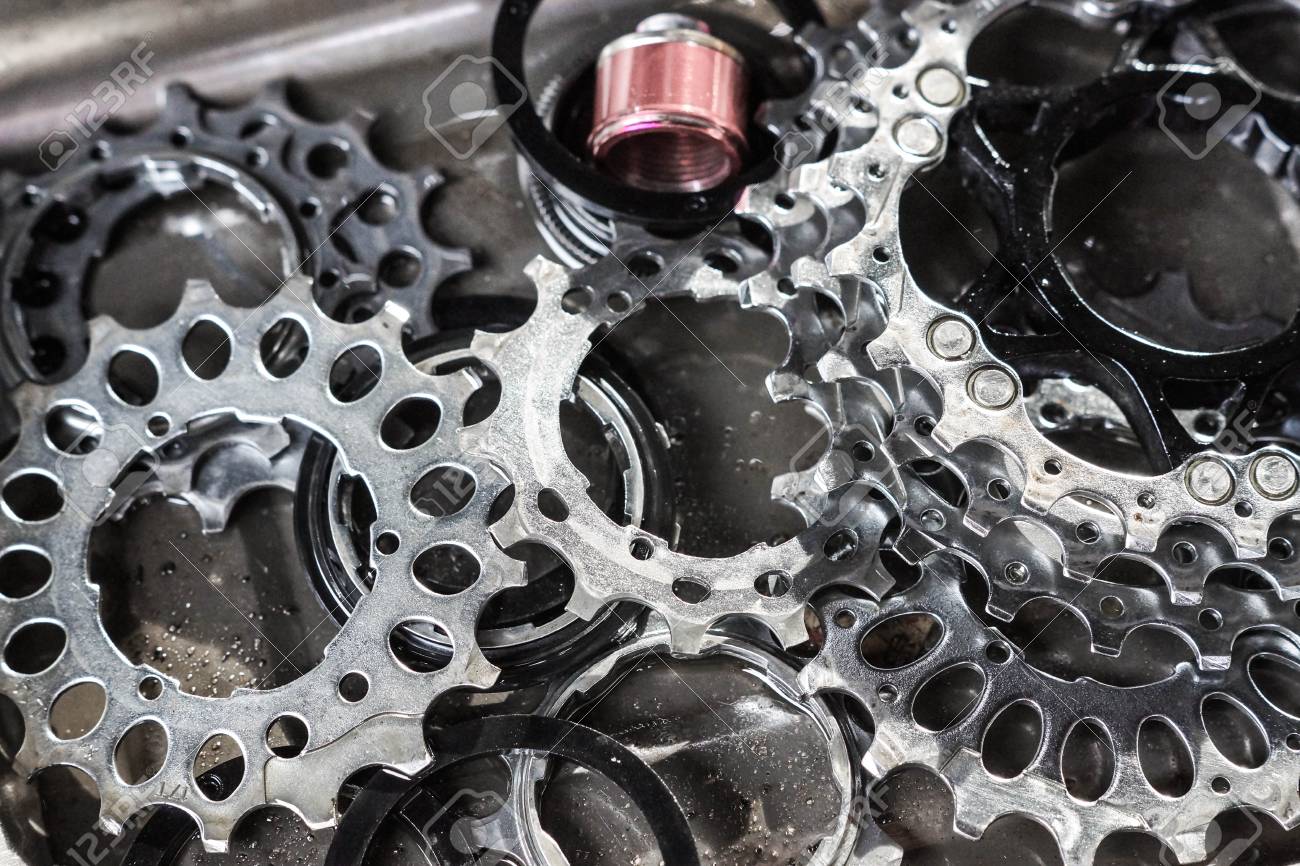 bicycle gear cassette