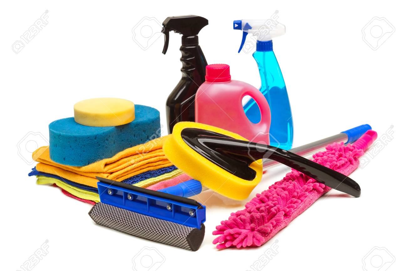 Para Lavado Y Limpieza De Autos Que Consisten En Esponja, Plumero, Cepillo, Químico, Cepillo De Microfibra Aislado Blanco Fotos, Retratos, Imágenes Y De Archivo Libres De Derecho. Image 102836245.