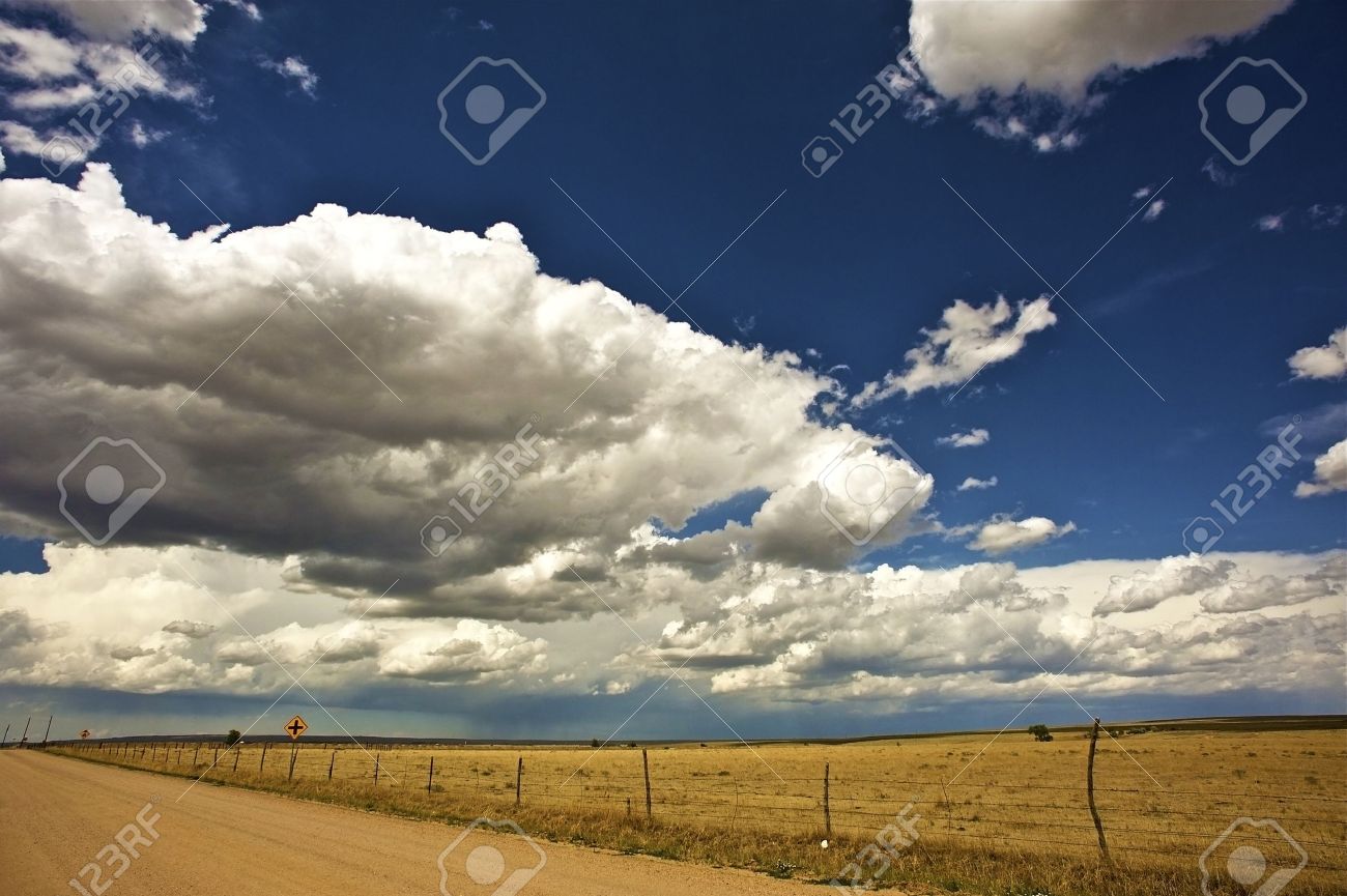 USA West Plains. Colorado-Kansas Border. Hot Summer Day. Horizontal Photo. - 10655072 USA West Plains. Colorado-Kansas Border. Hot Summer Day. Horizontal Photo. - 10655072