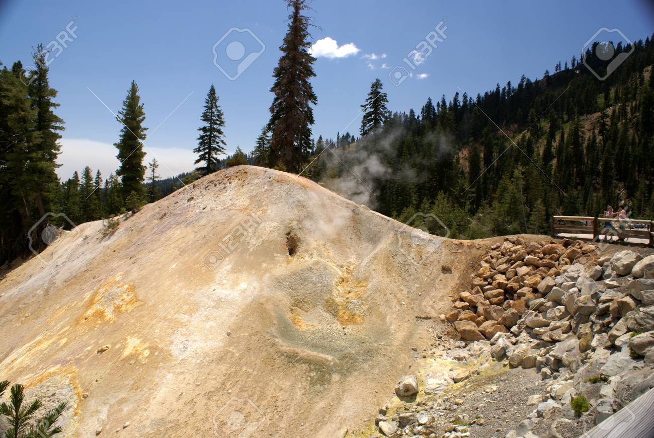 sulphur works in lassen volcanic national park california usa lassen works