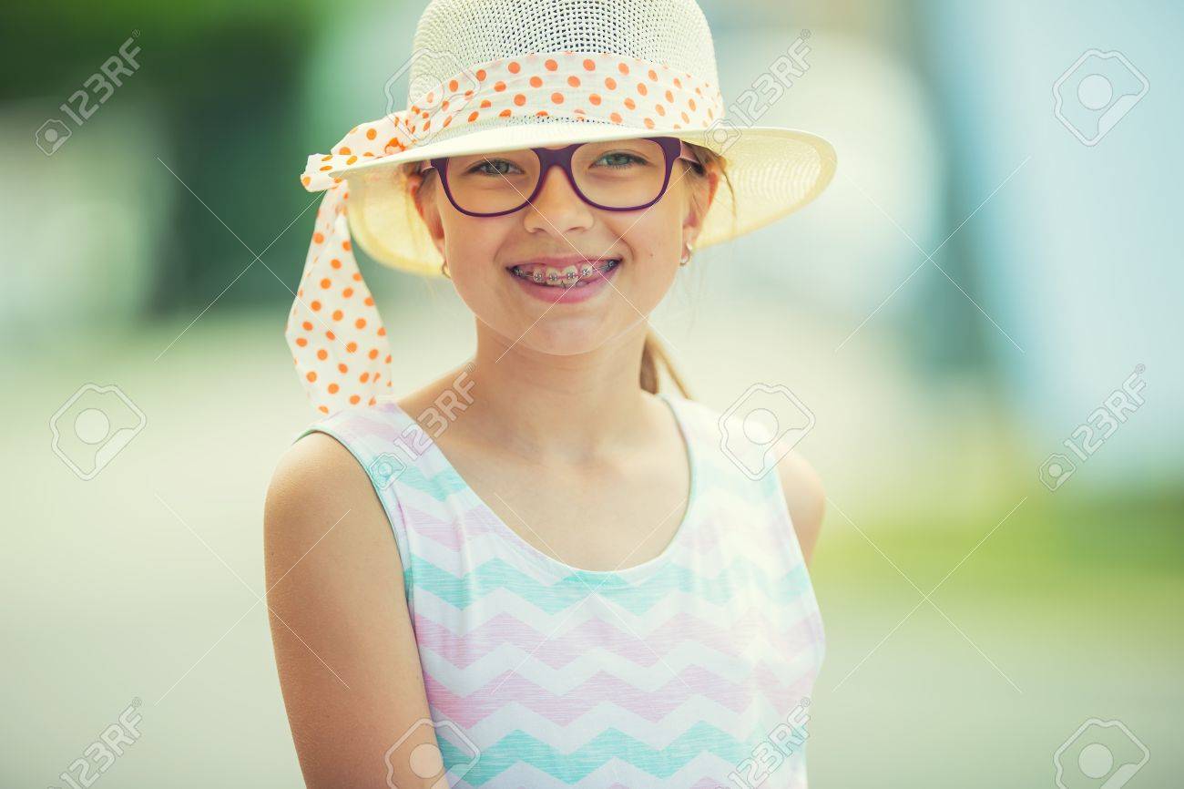 com dot girl teen Self-esteem for a teen
