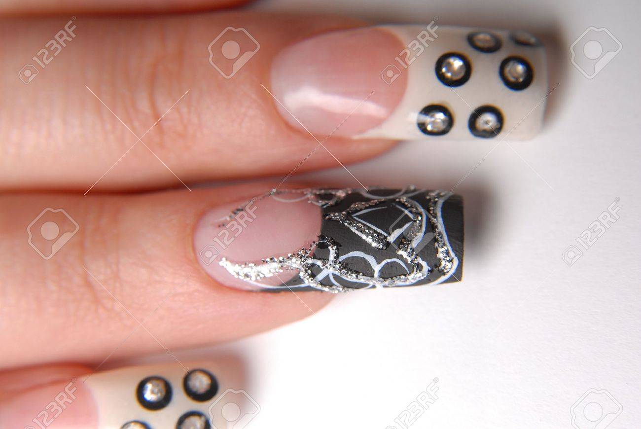 マニキュアの爪の綺麗な模様 の写真素材 画像素材 Image