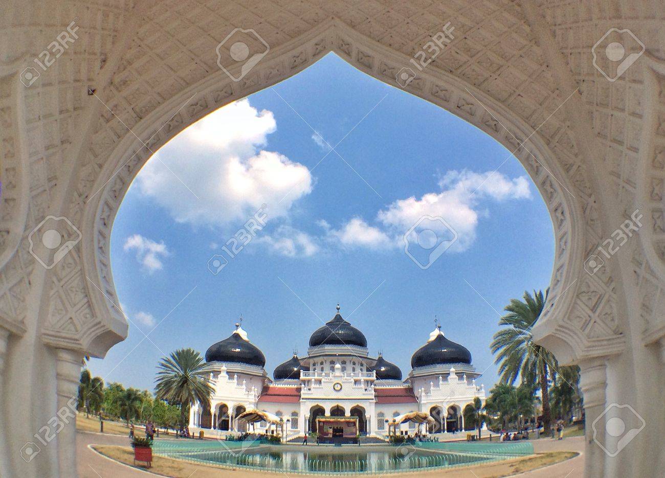 Masjid Raya Baiturrahman Banda Acheh Acheh Indonesia Stock Photo Picture And Royalty Free Image Image 27055885