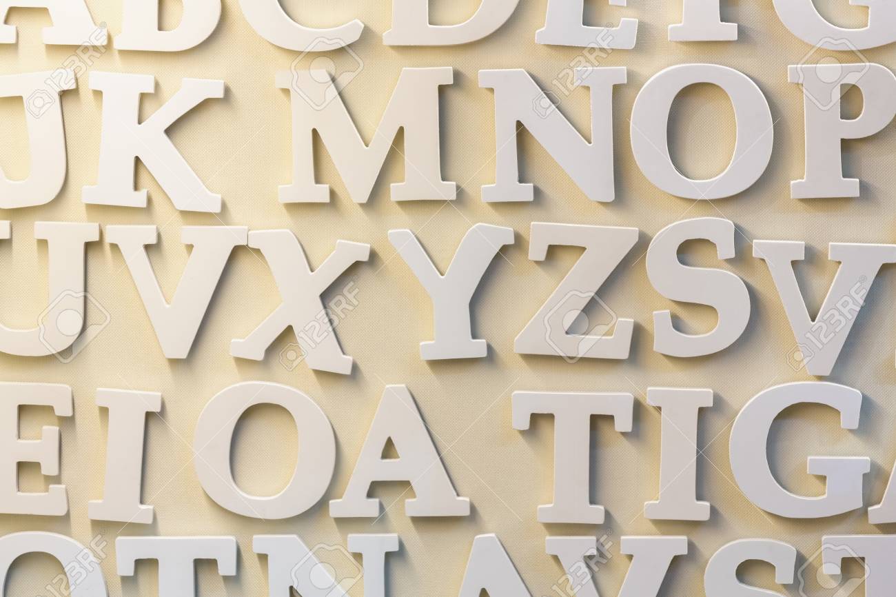 木製アルファベット マグネットは ベージュ色の壁に貼る Image レターストレージサーバーアルファベットa Z 木製の貯金箱銀行貯金箱クリエイティブ26英語アルファベットステッカーアルファベットoと Acores Com Br