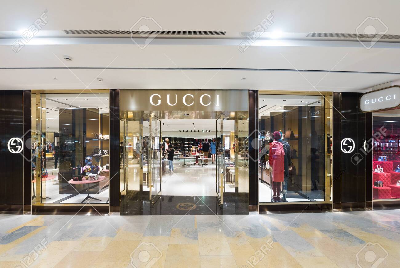 gucci store outlet