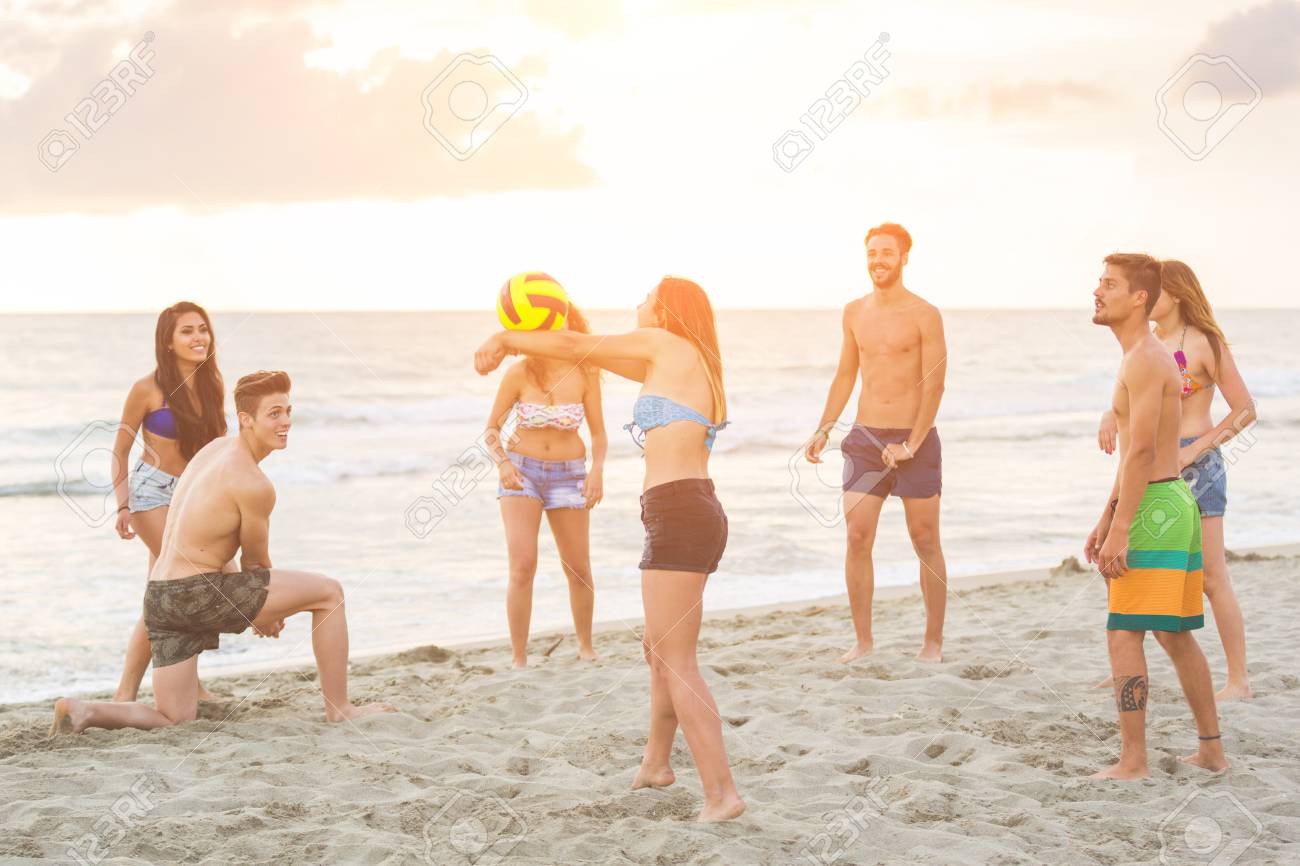 Filipina Beach Girls Filipina Beach Girls
