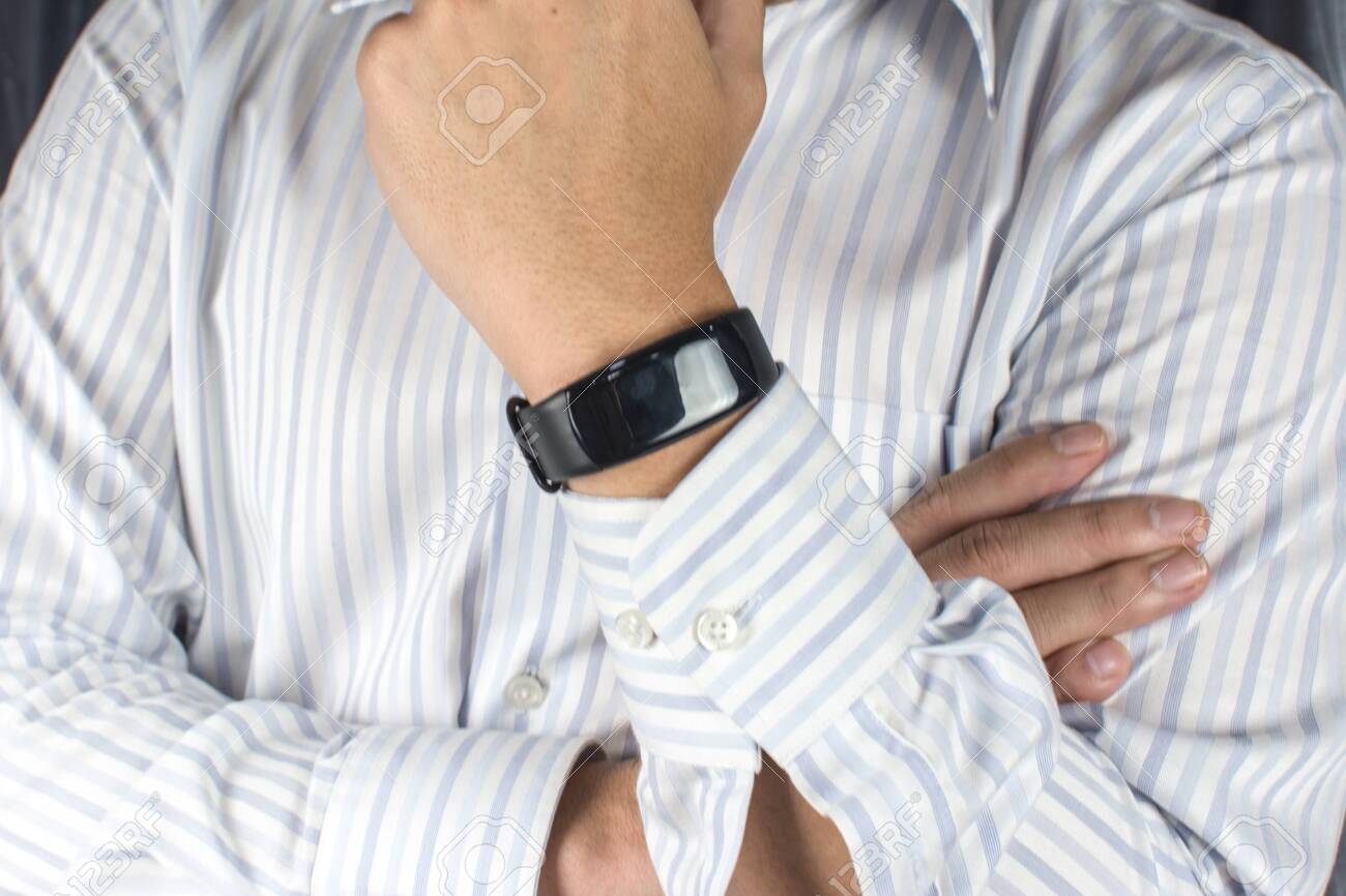 smart watch with suit