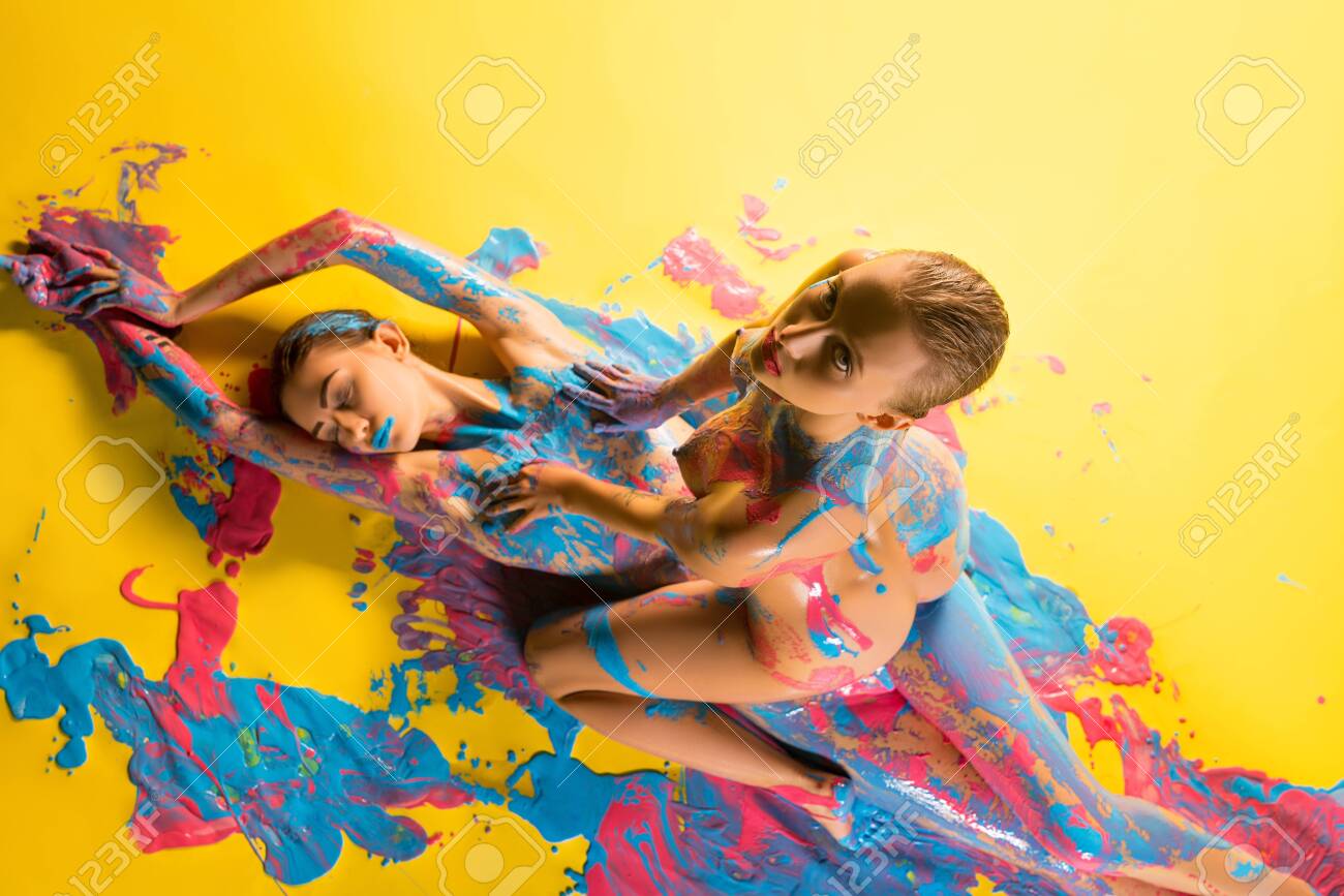 Sexy young girls porn pics Young teens striping video
