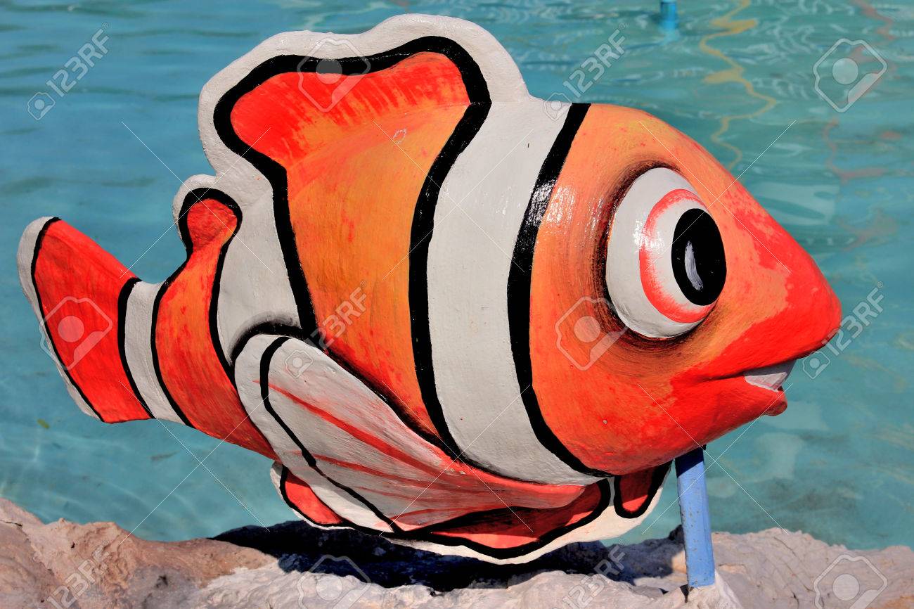 オレンジと白の魚ネモの写真素材・画像素材 Image 54507575