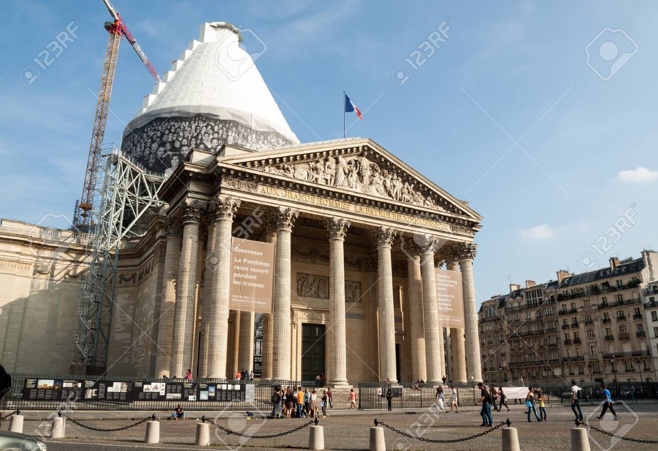 Immagini Stock Parigi Il Pantheon Sullo Sfondo Della Cupola Riparato La Costruzione Dell Edificio Inizio Nel 1757 E Fu Terminata Nel 1791 Image