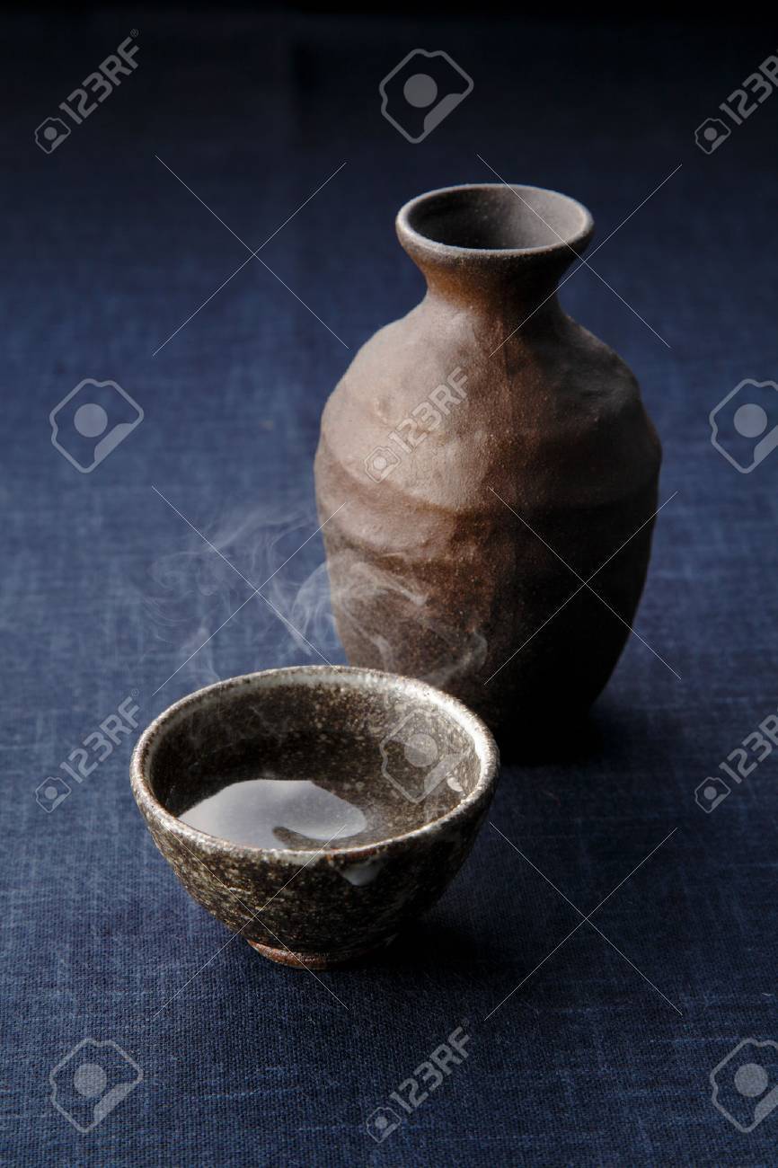 日本酒の熱燗 の写真素材 画像素材 Image 日本酒の熱燗 の写真素材 画像素材 Image