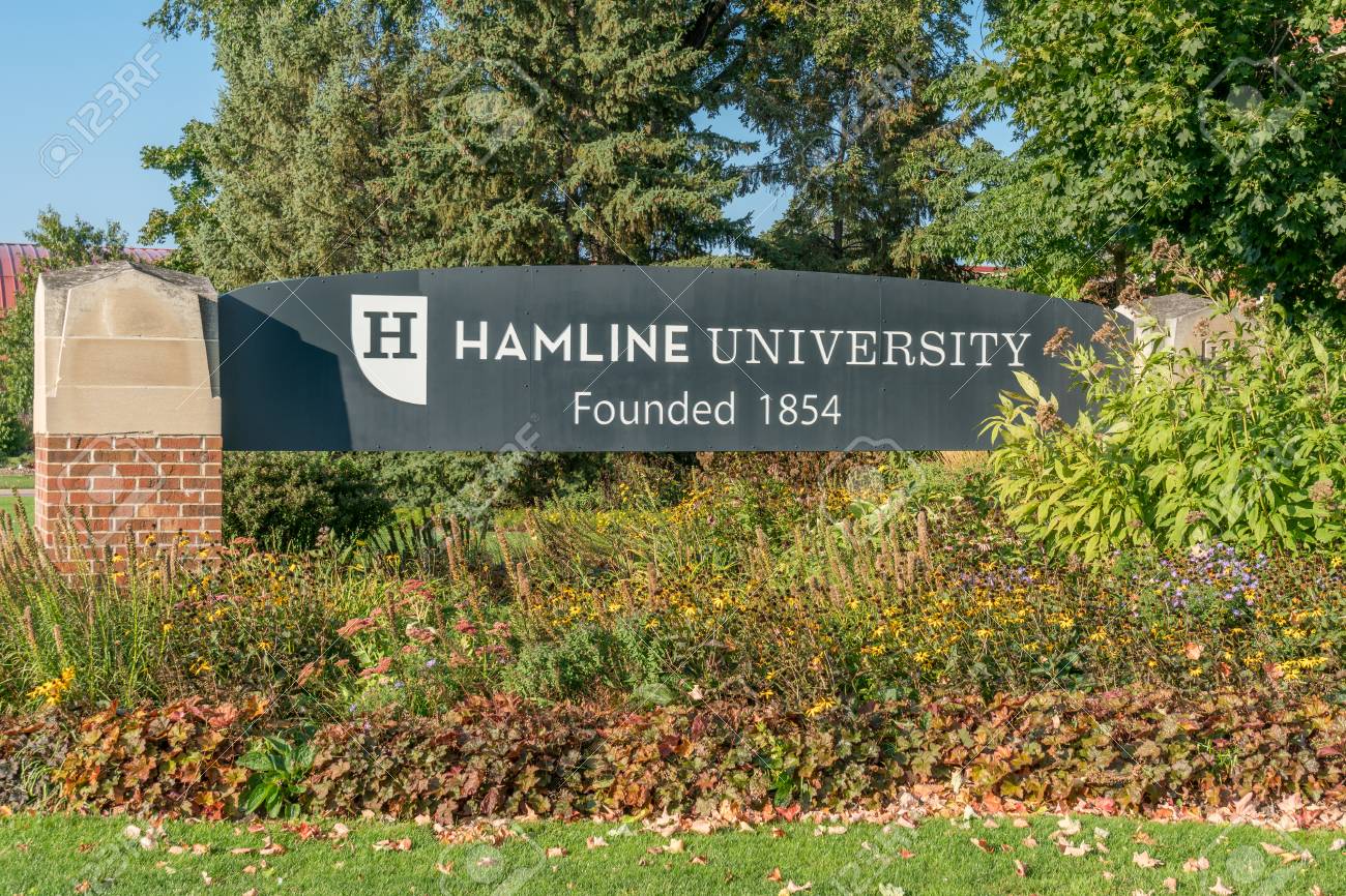 Hamline 大学のキャンパスにセント ポール ミネソタ州 アメリカ合衆国 9 月 22 日 エントランス サイン の写真素材 画像素材 Image 09