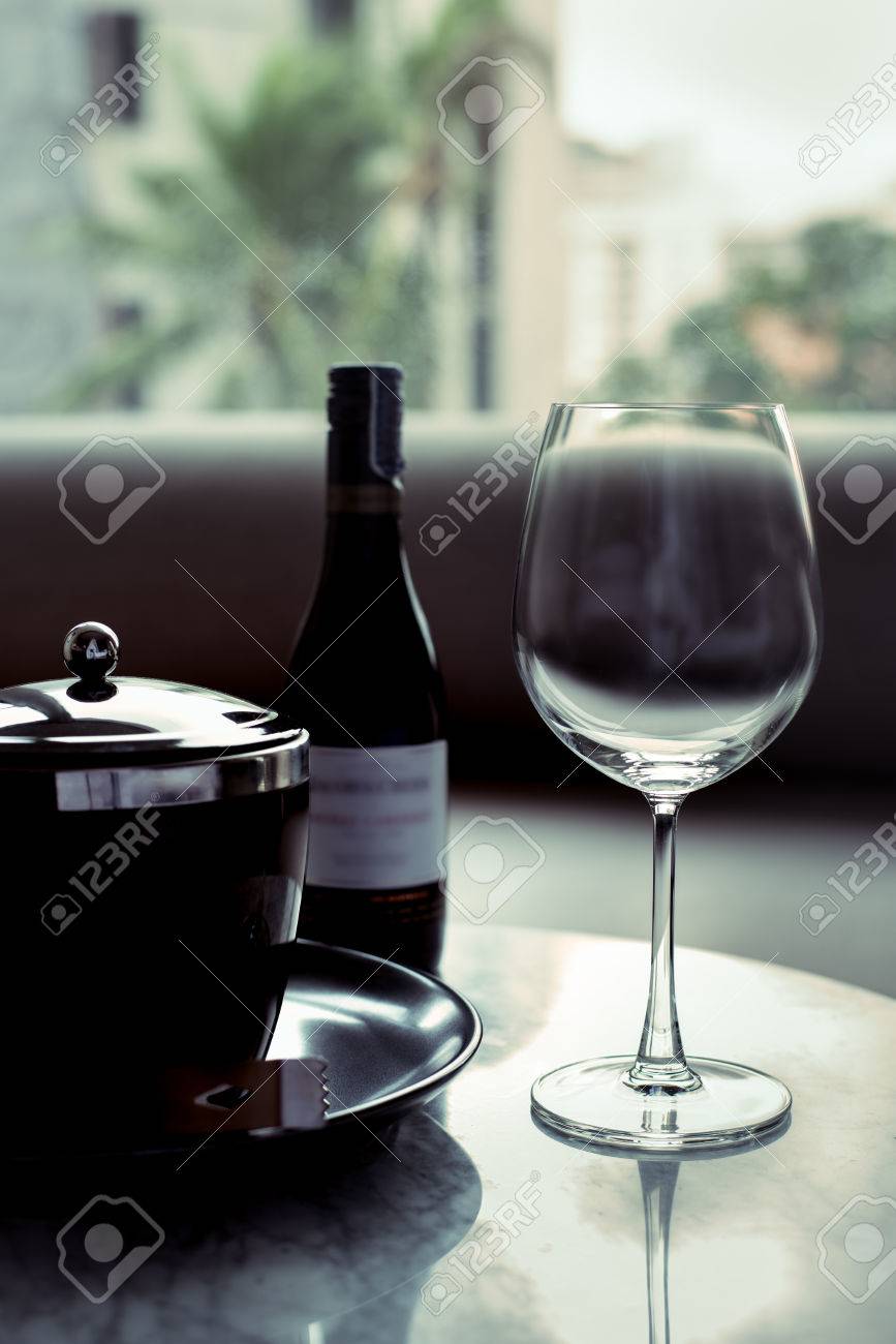 wine glass ice bucket