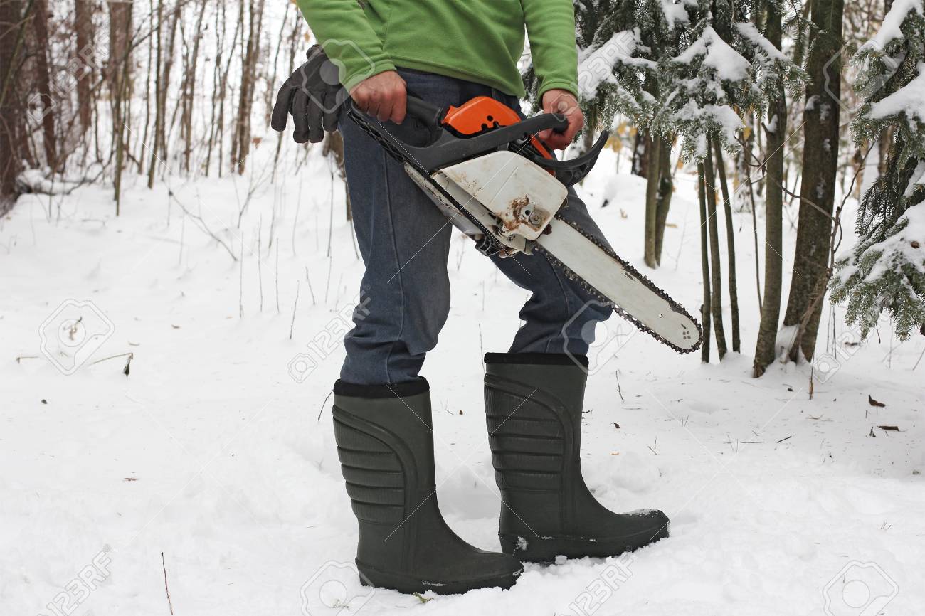 winter chainsaw boots
