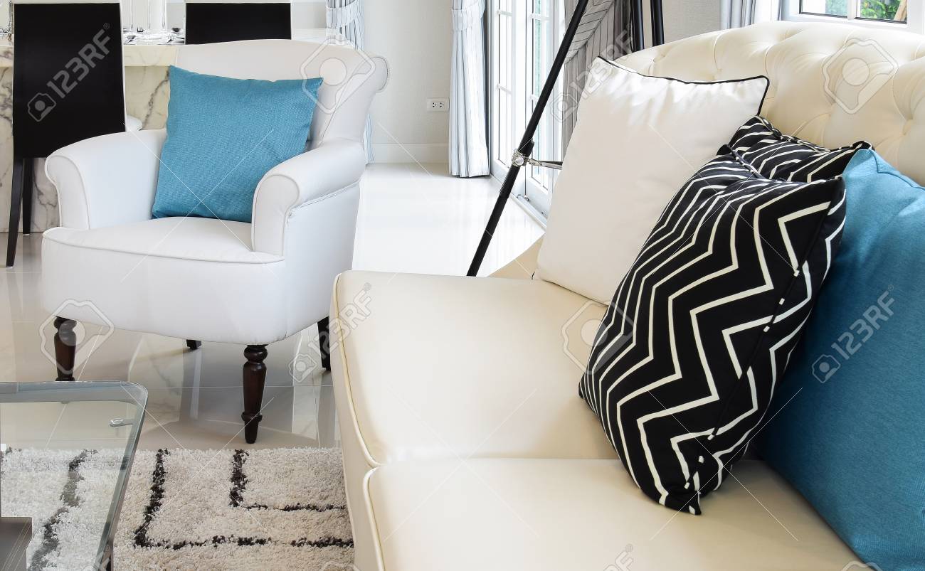 throw pillows for white leather couch