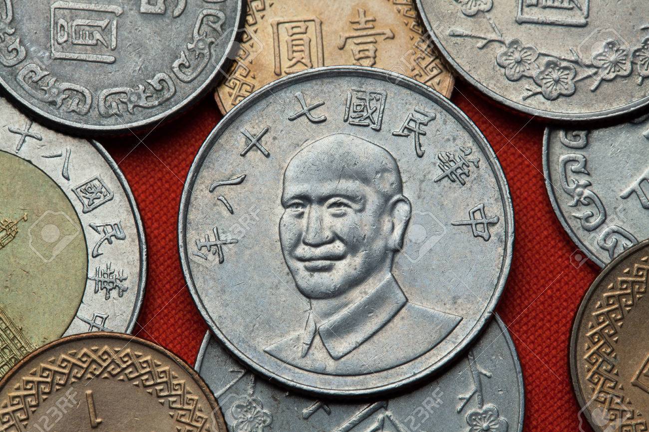Coins Of Taiwan. Taiwan President Chiang Kai-shek Depicted In The Taiwan 10  Dollars Coin. 正版图像123RF中国- 高质量免版税图像库. Image 53693403