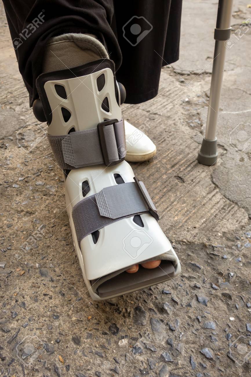 free walk orthopedic sandals