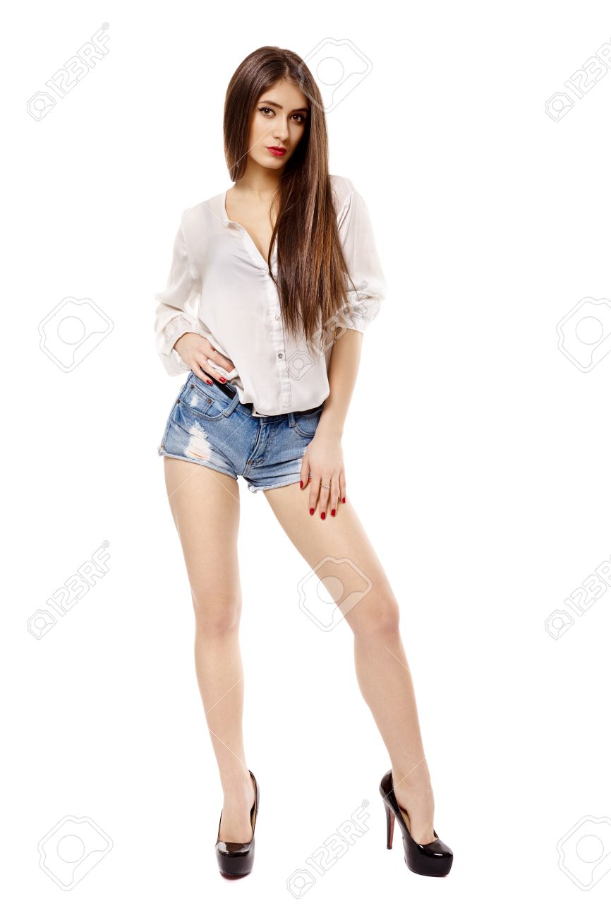 short jeans and white shirt