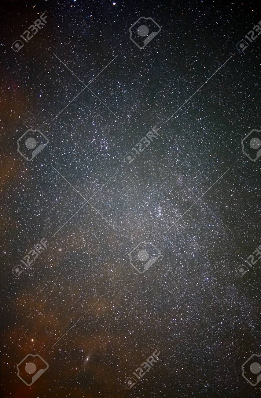 Ciel Noir Avec Des étoiles Et La Voie Lactée Dans La Nuit