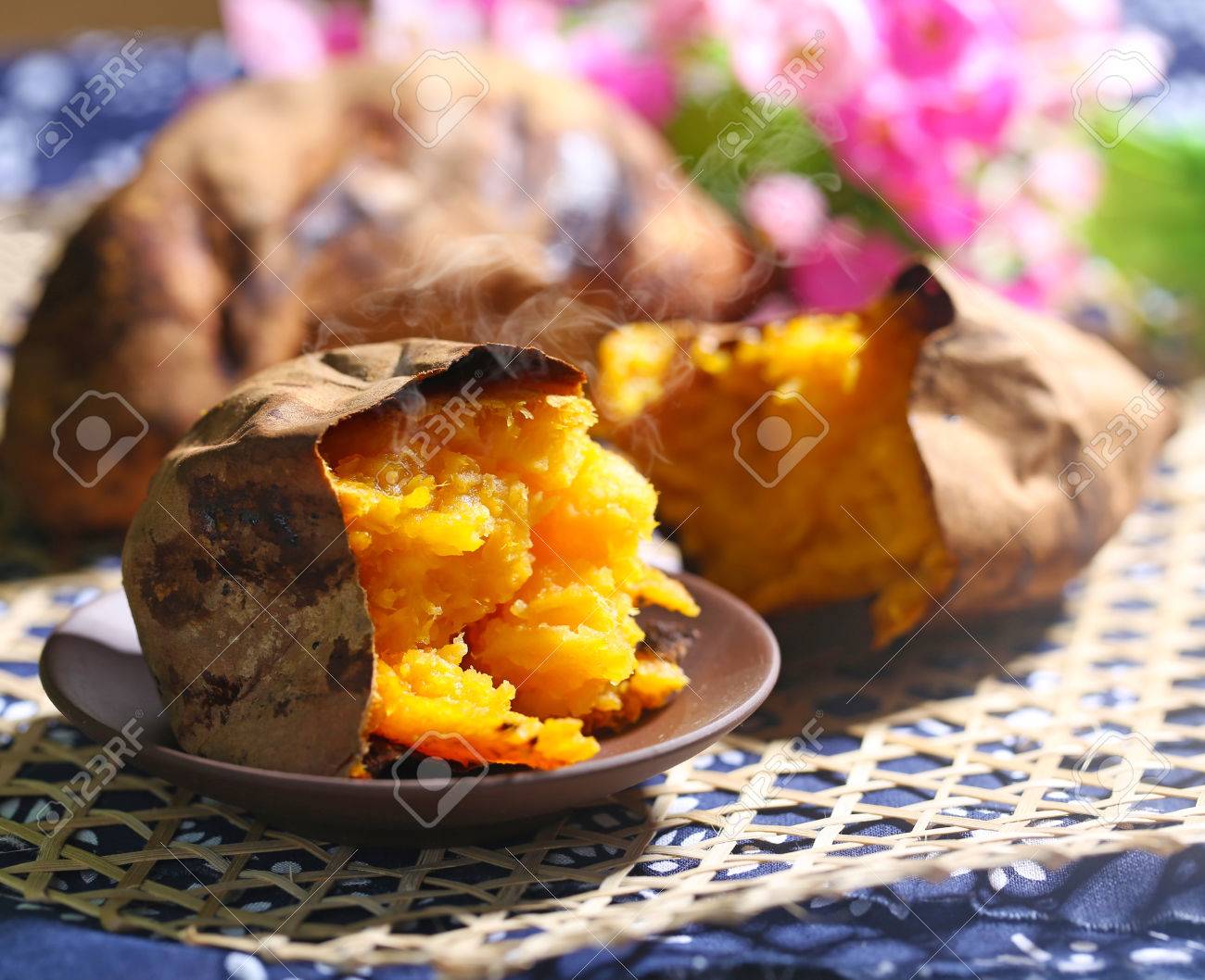 Baked sweet potato - 63716205 Baked sweet potato - 63716205