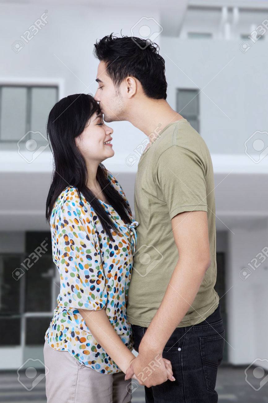 Beeg Back Room Casting Wife In Front Of Husband