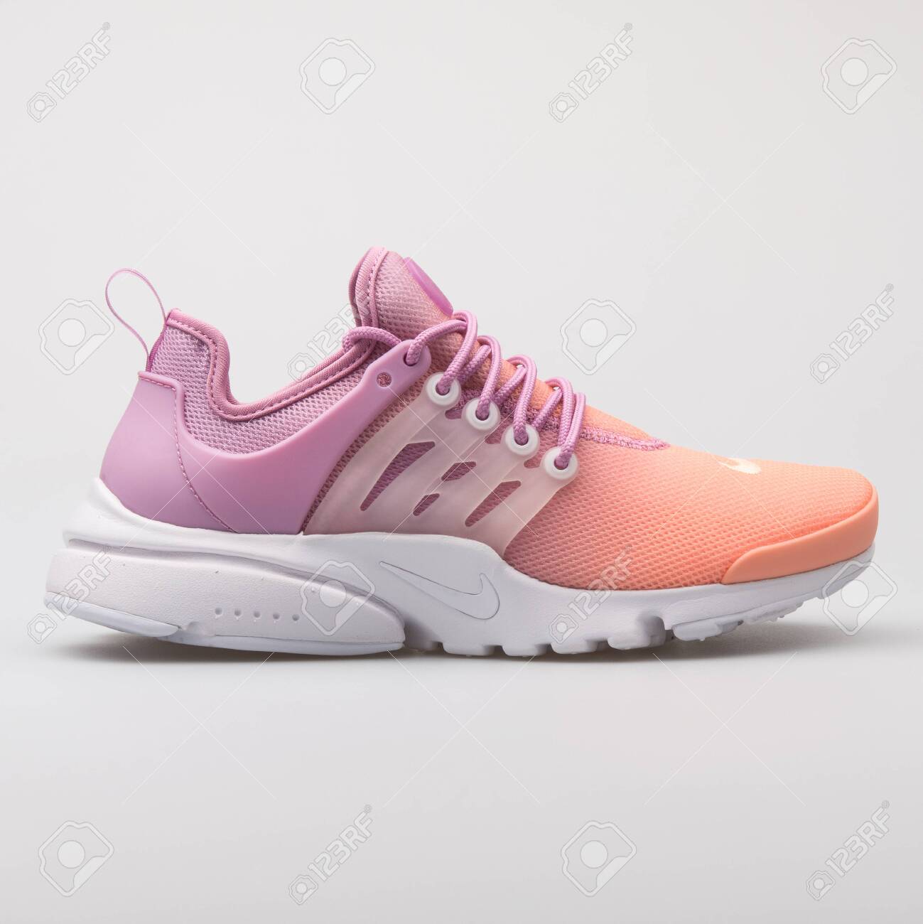 VIENNA, AUSTRIA AUGUST 7, 2017: Nike Air Presto Ultra BR purple.. Nike Air Presto Turnschuhe 2017