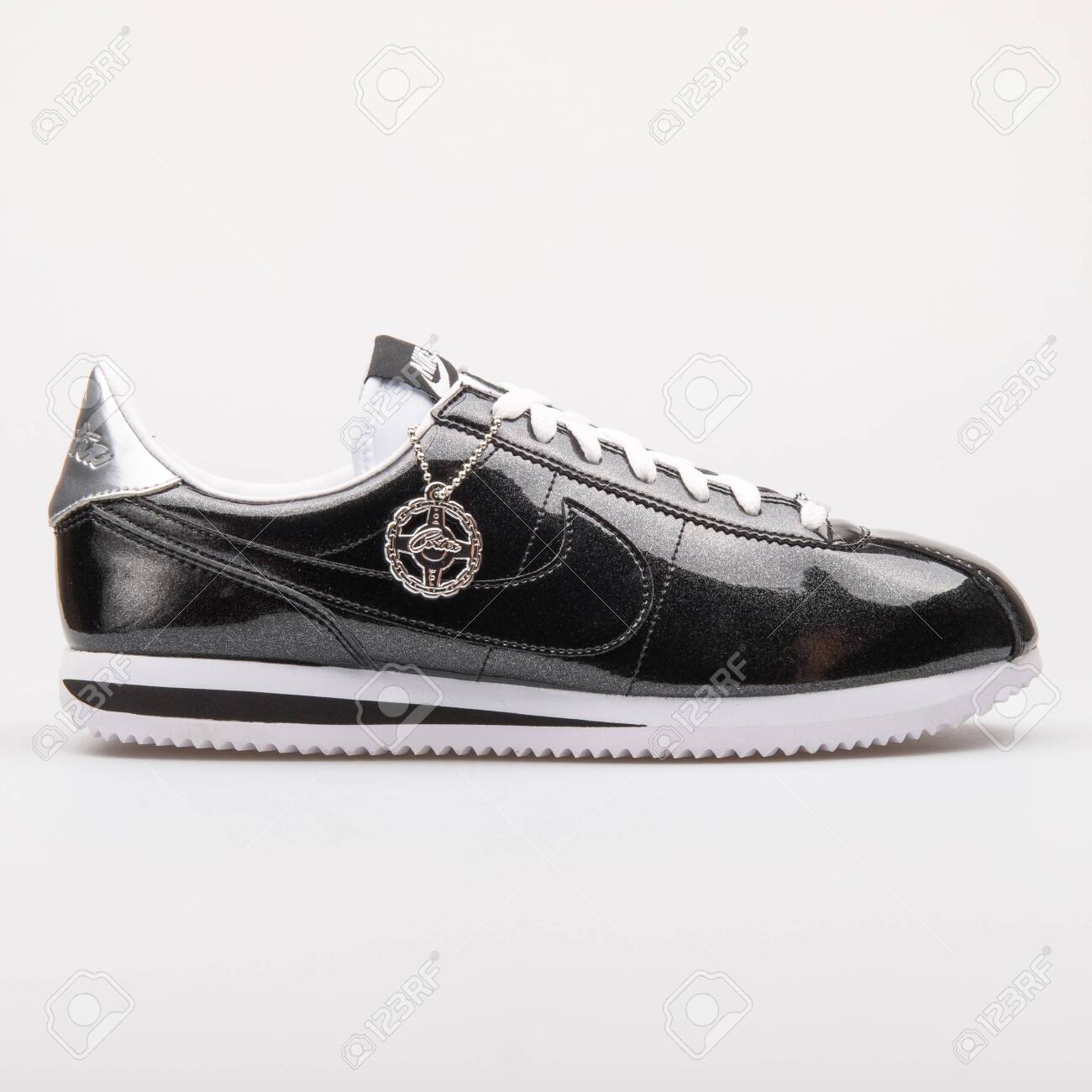 nike cortez basic premium