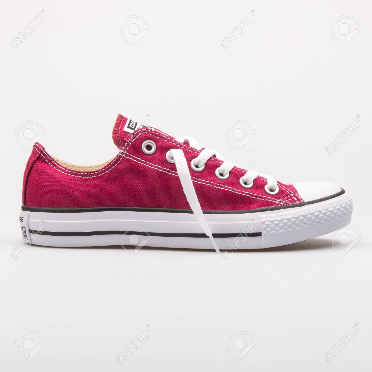 converse rosa 23