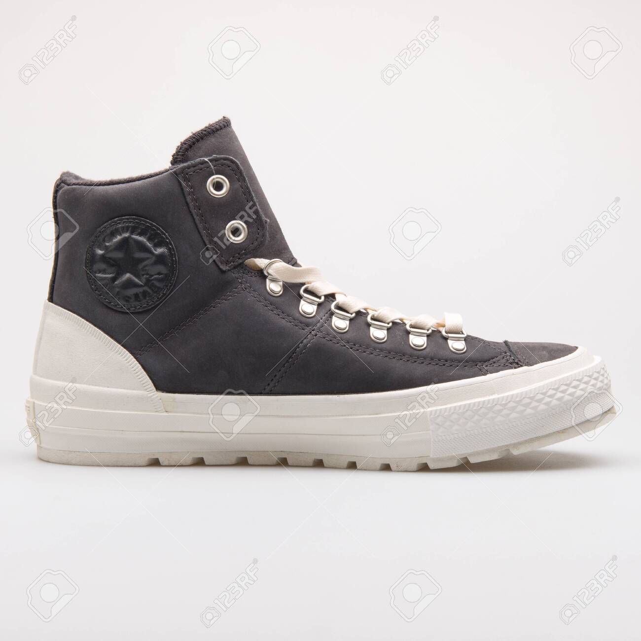 converse all star street sneakers