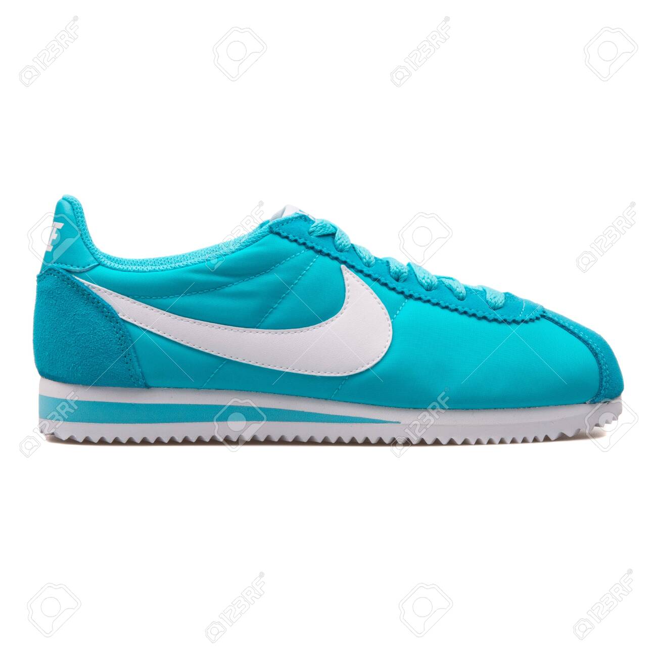 nike classic cortez nylon blue