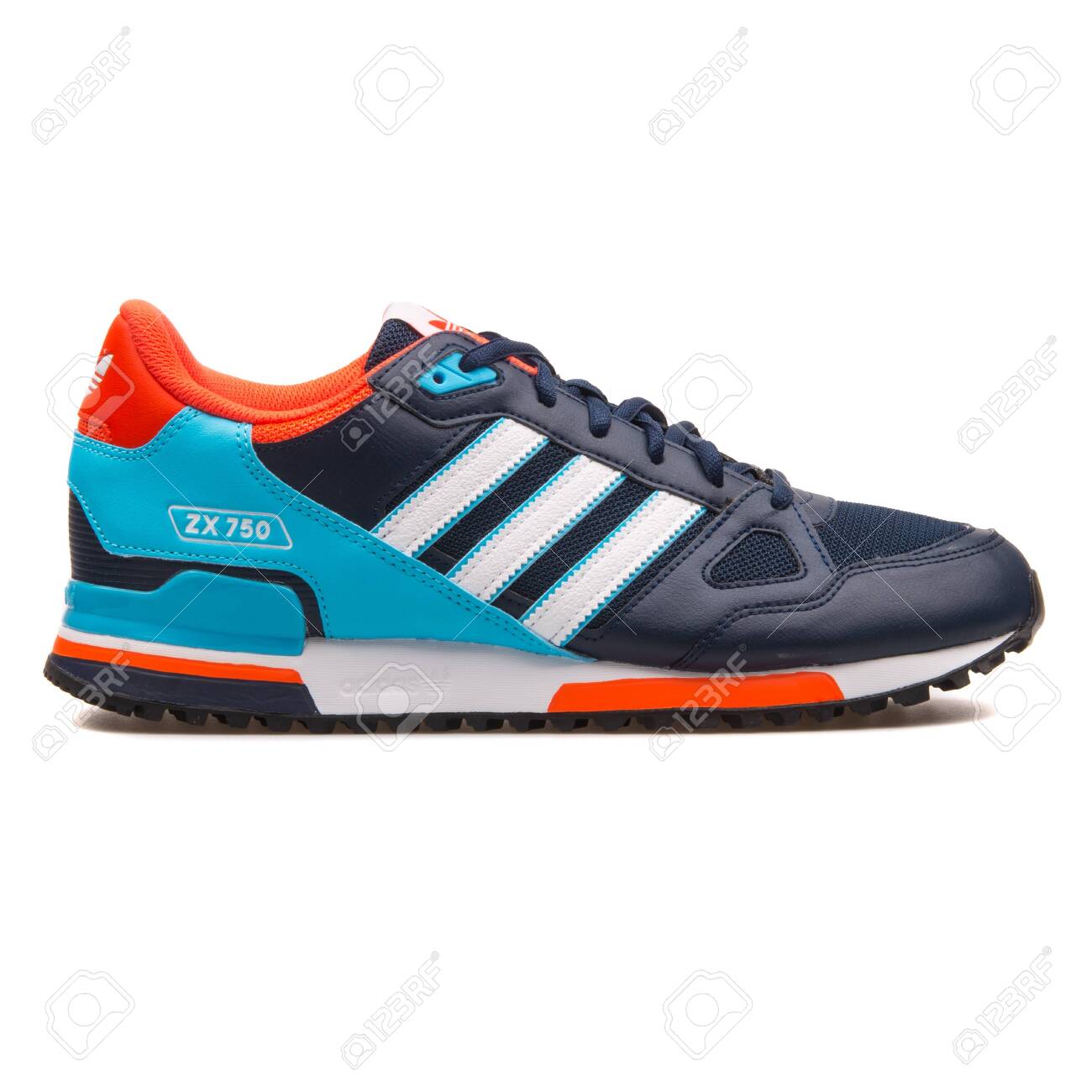 VIENNA, AUSTRIA - AUGUST 10, 2017: Adidas ZX 750 Navy Blue, Crimson.. Stock Photo, Picture And Royalty Free Image. Image 127887401.