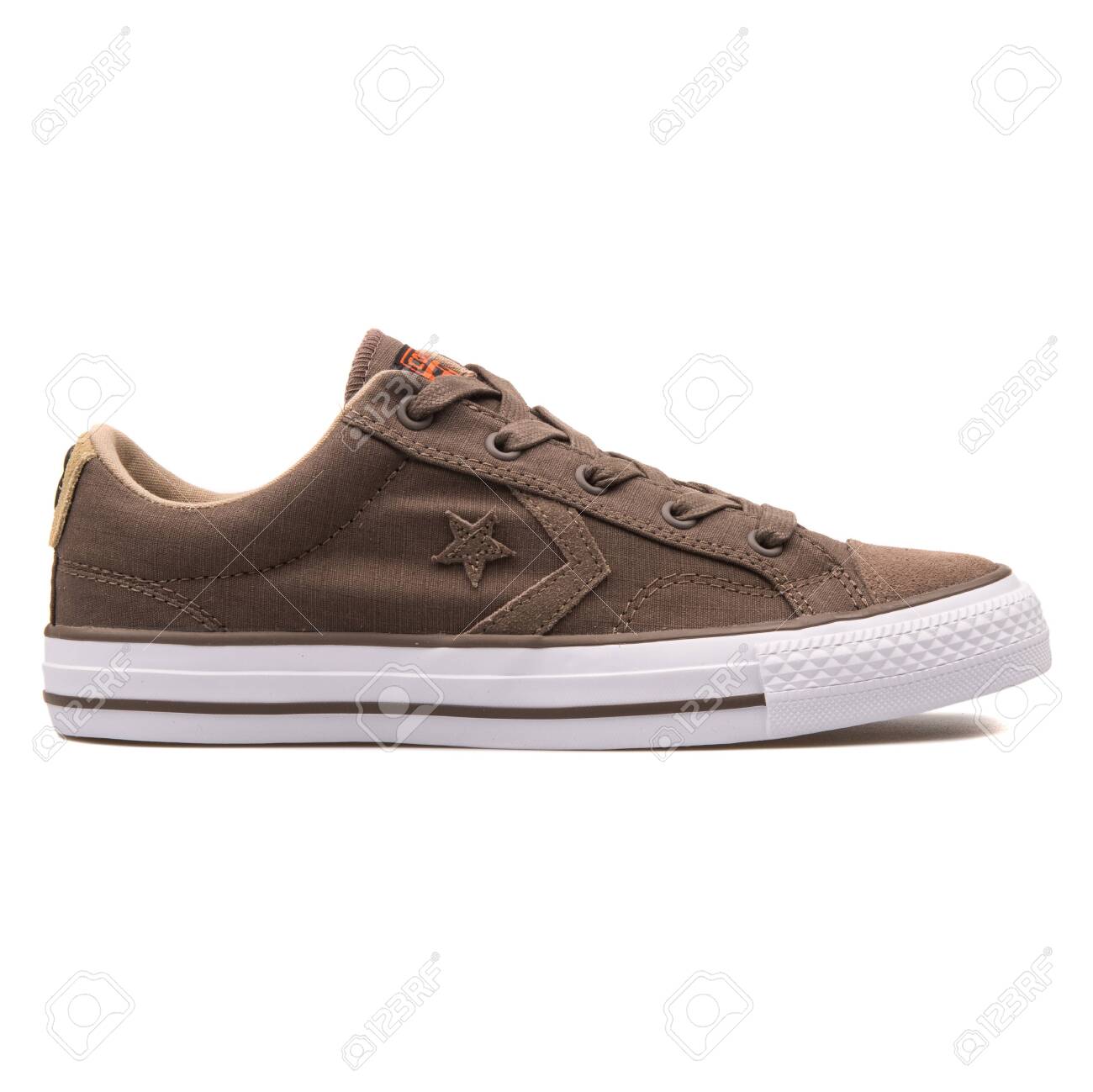 converse star player brown