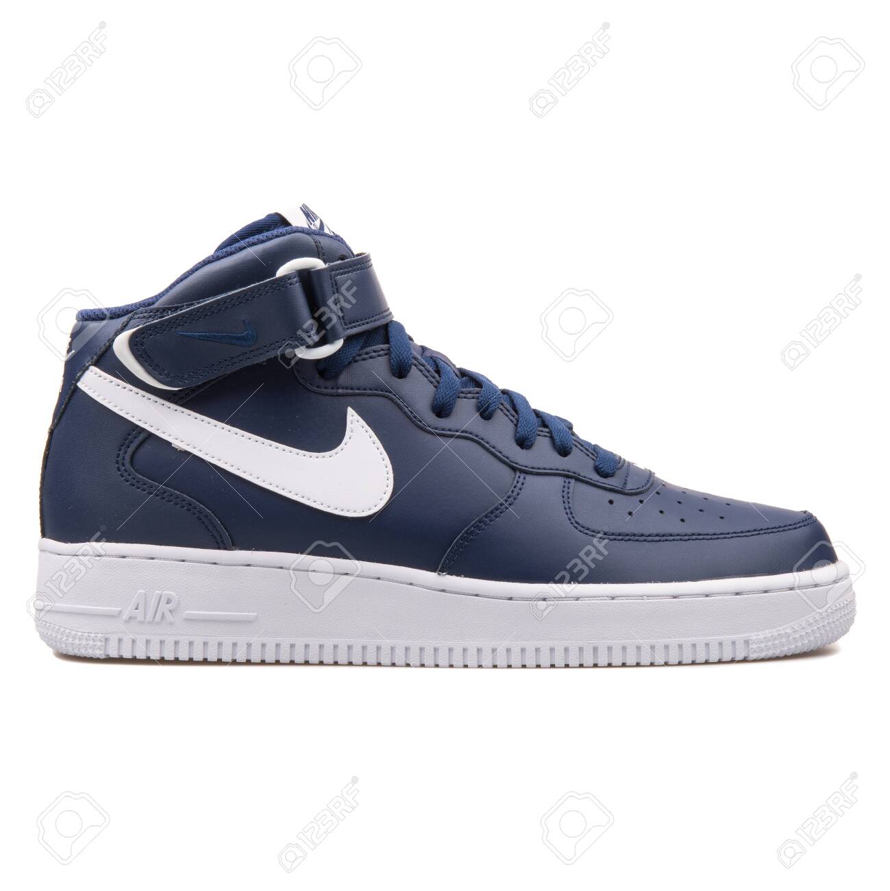nike air force 1 mid 07 blue