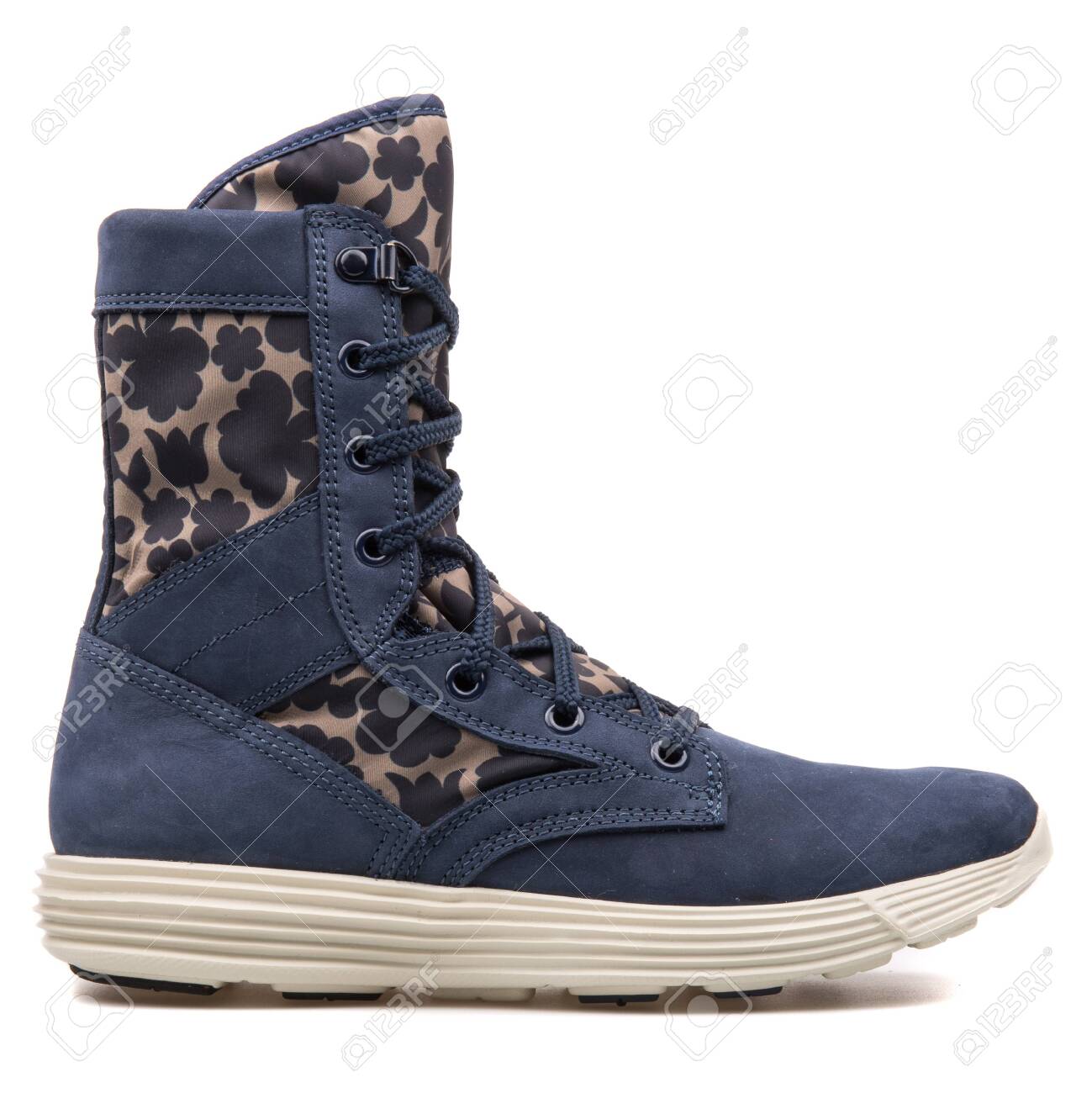 air max axis camuflaje