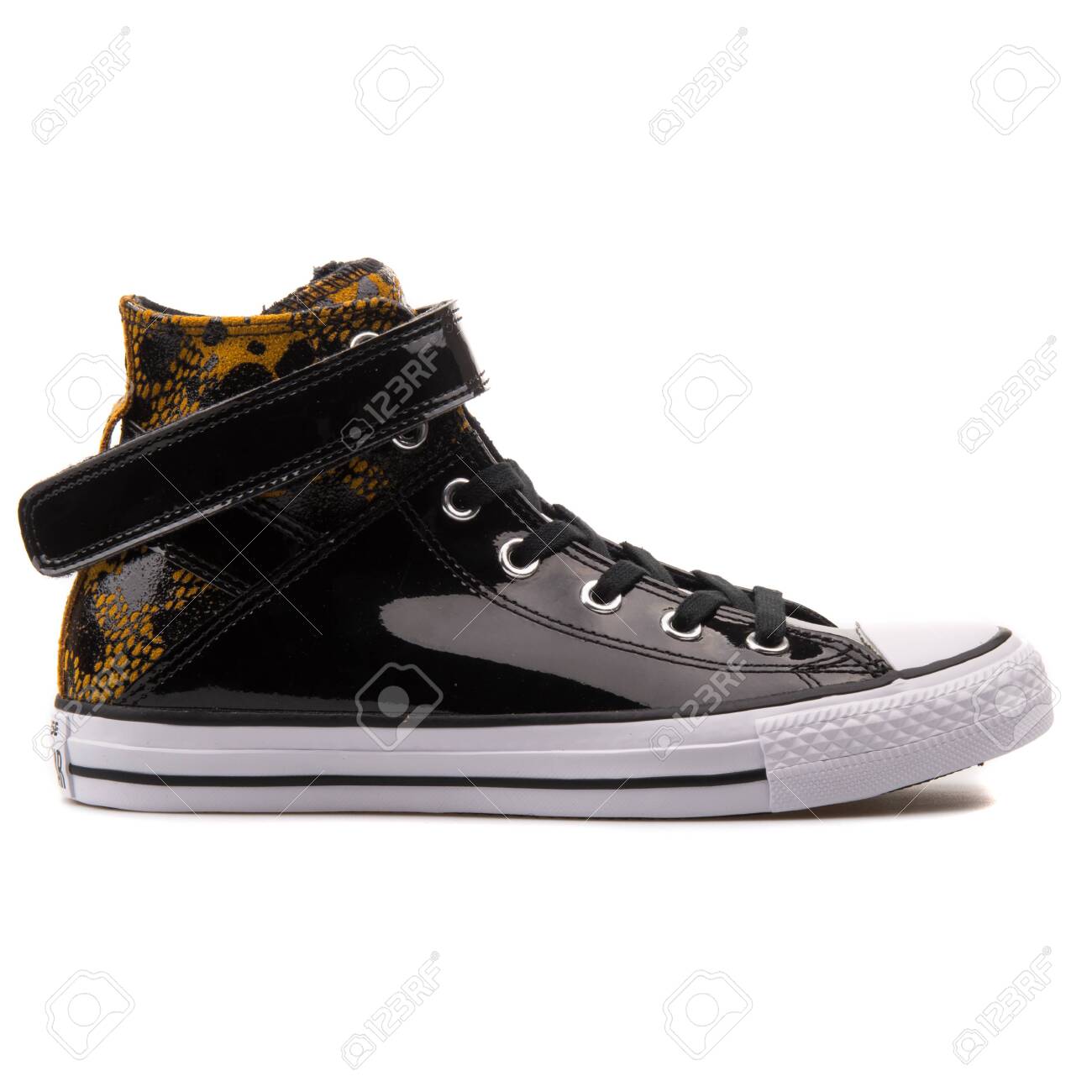 converse brea converse brea