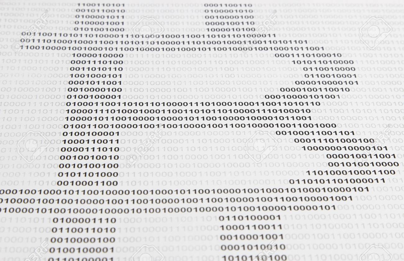 비트 코인의 심볼은 바이너리 코드로 암호화됩니다. 암호 해독 성 로열티 무료 사진, 그림, 이미지 그리고 스톡포토그래피. Image  72967027